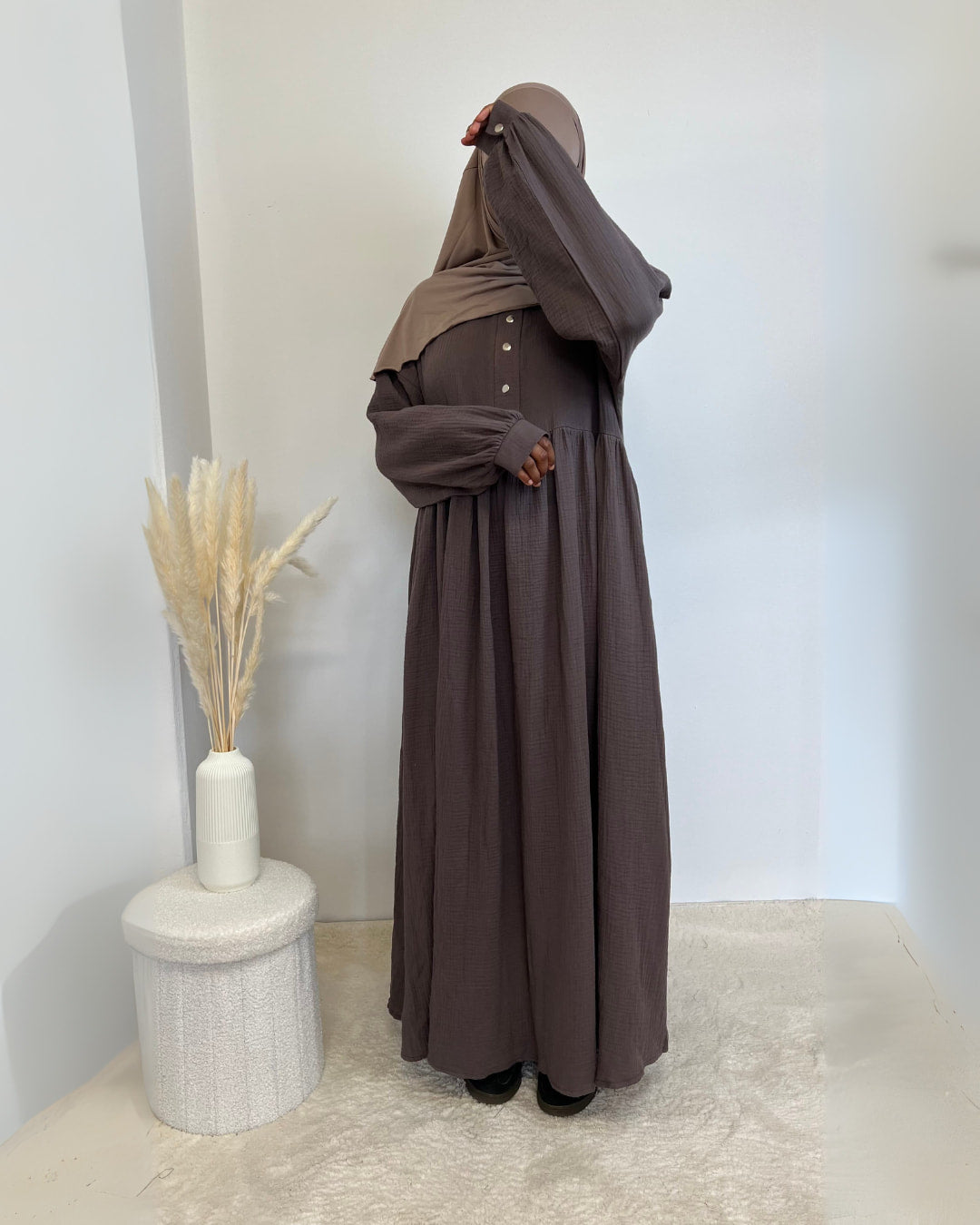 Musselin Abayas: Leichtigkeit in ihrer luftigsten Form