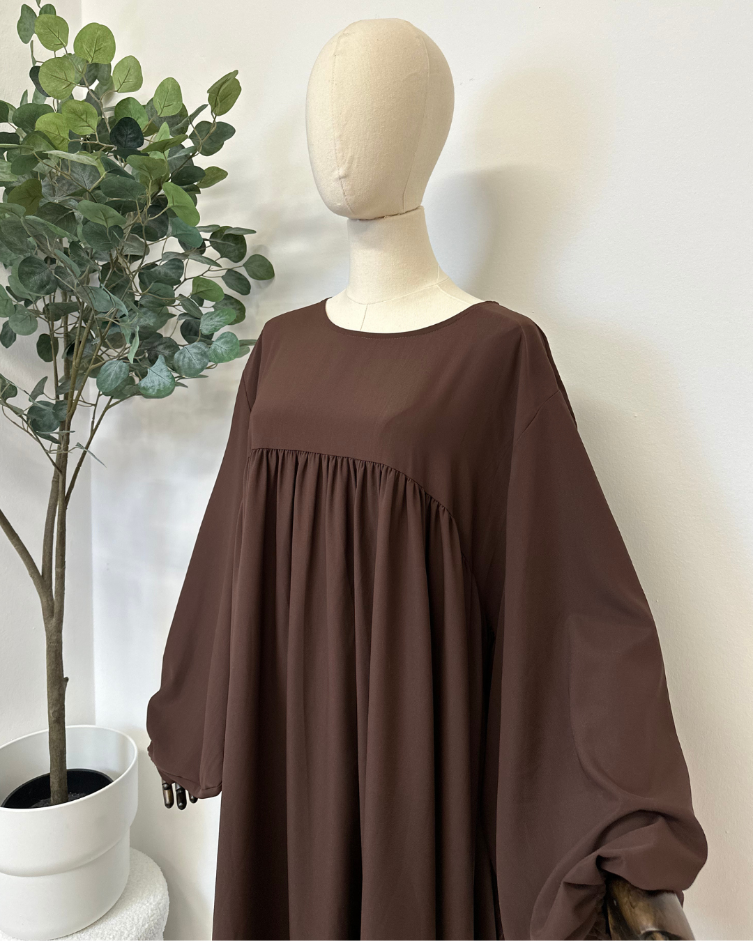 Medina Balloon Sleeve Abaya- Chocolate Brown