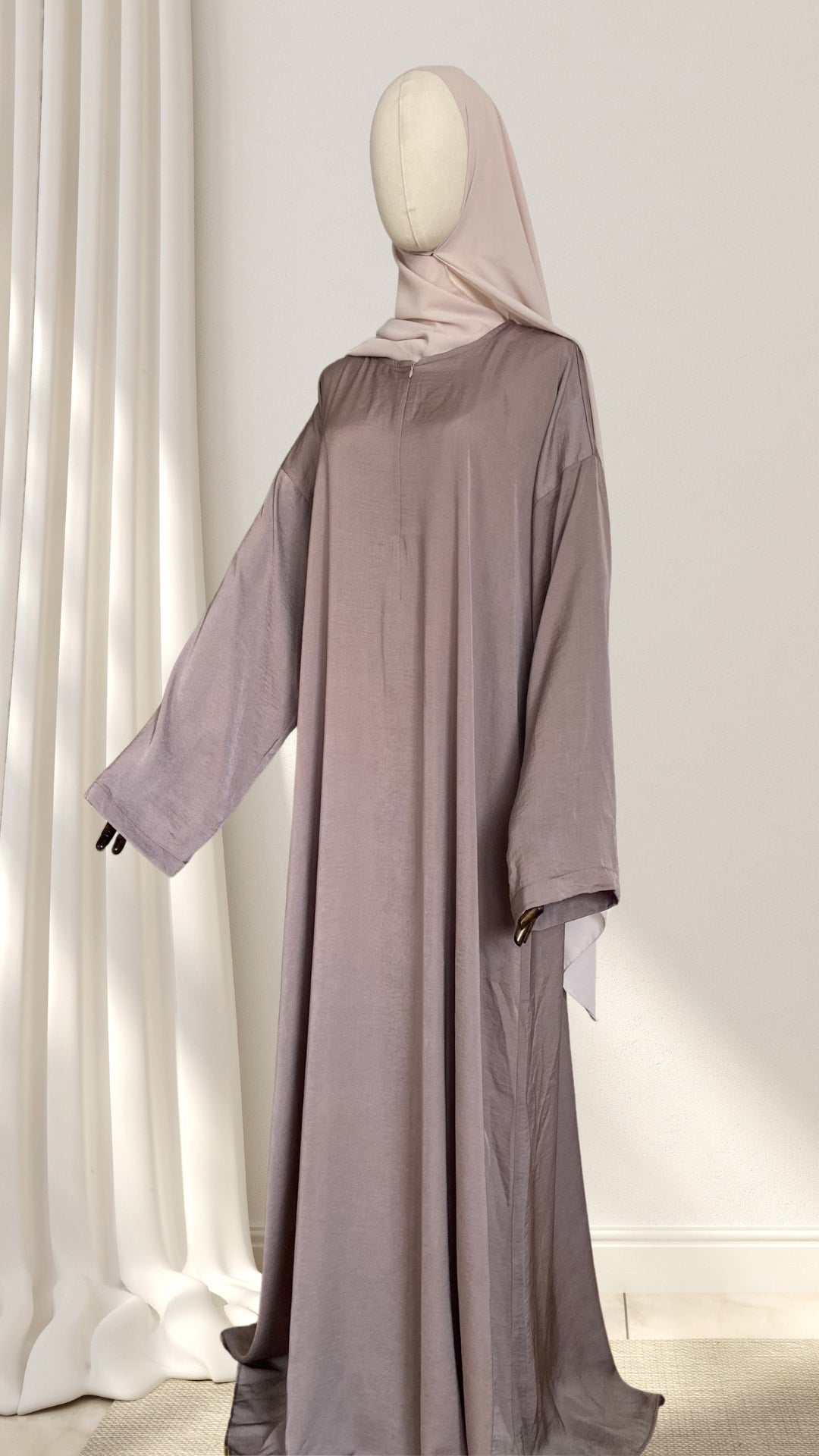 Abaya Noor