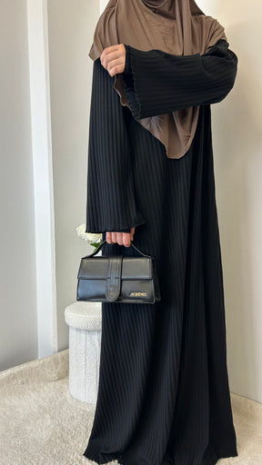 Pre Order Rippkleid Schwarz