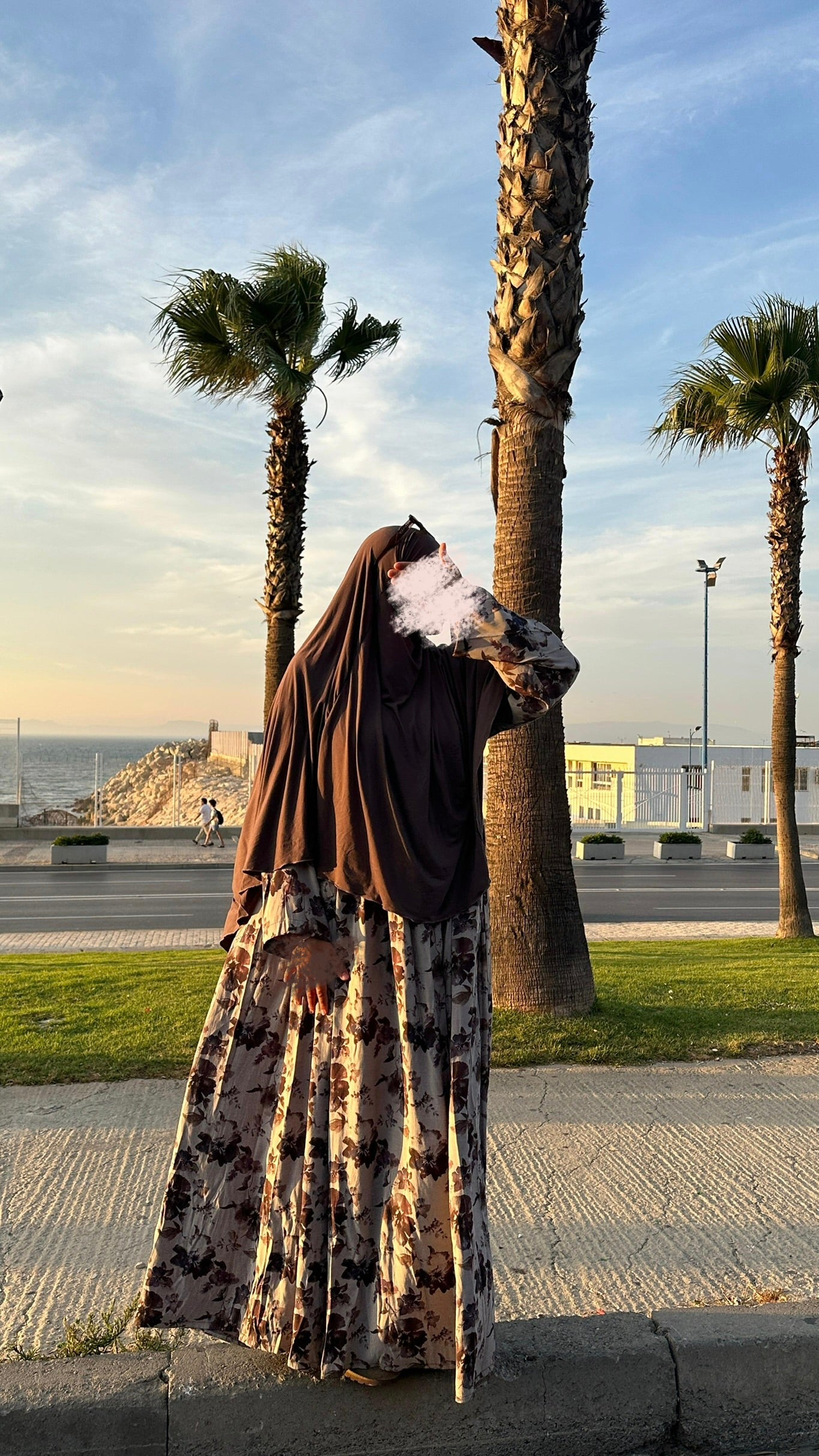 Layali Bloom