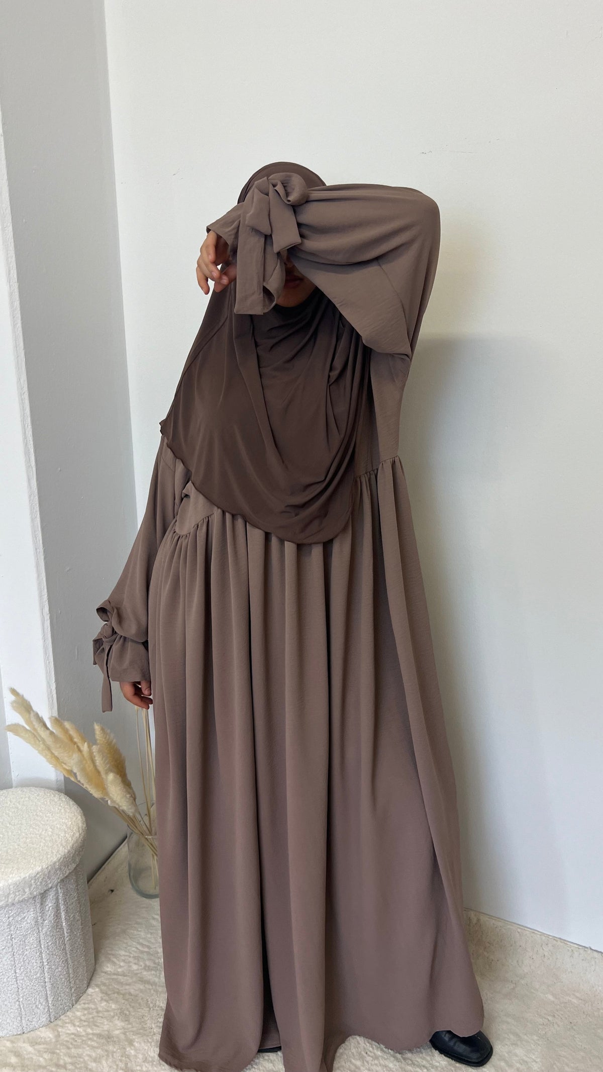 Abaya Maryam - Haselnuss Braun