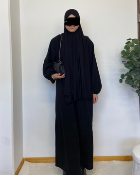 Cozy Ribbed Balloon Sleeve Abaya