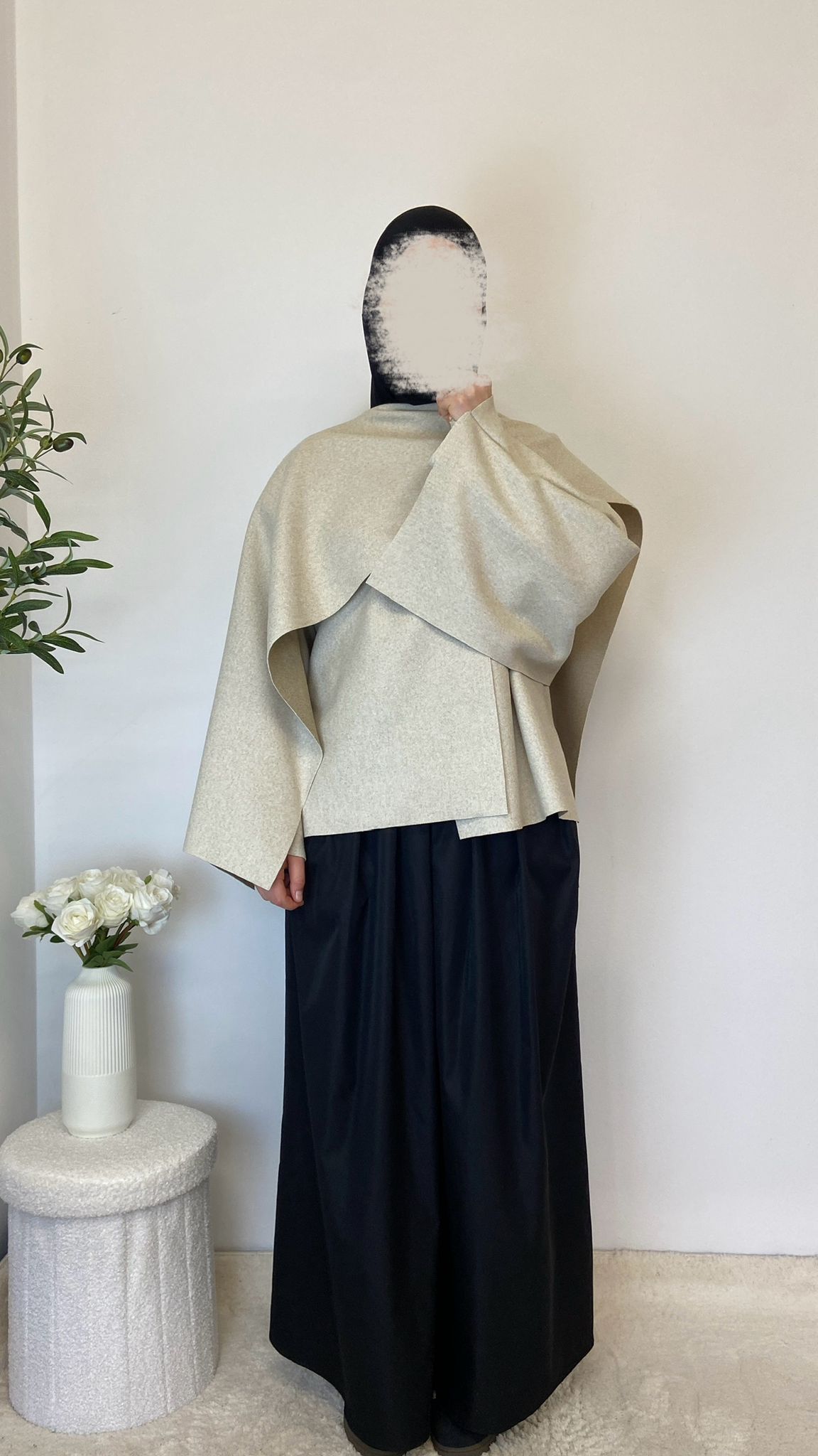 Cape mit angenähtem Schal Montecarlo