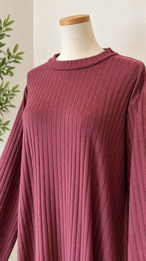 Rippkleid mit süßen Details